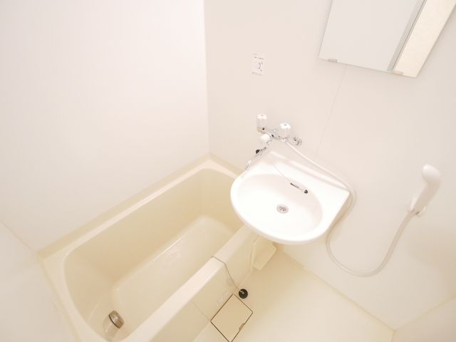 バス・シャワールーム　★バスルームの様子です★