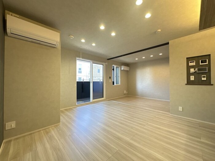 居室・リビング　リビング