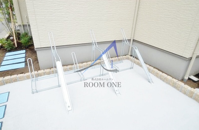 その他共有部分　駐輪スペースです。