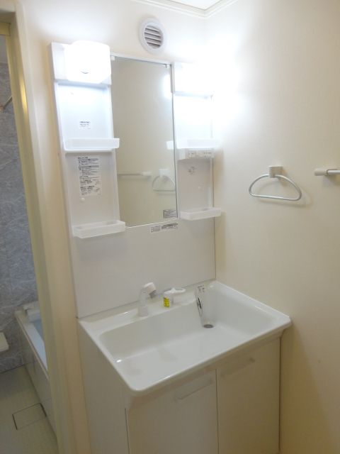 洗面設備　独立洗面台