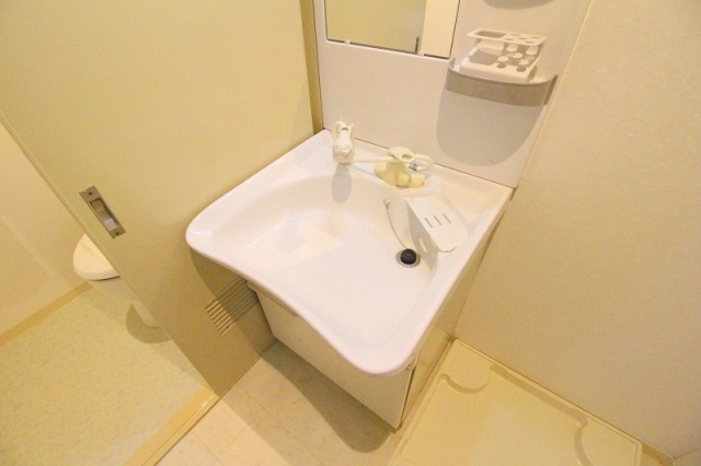 洗面設備　別号室の画像です。参考までに