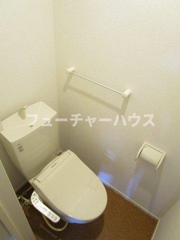 トイレ　ゆったりとした空間のトイレです