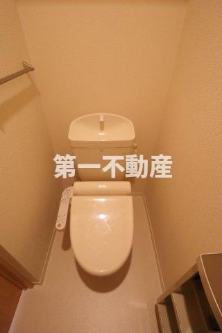 トイレ　暖房洗浄便座