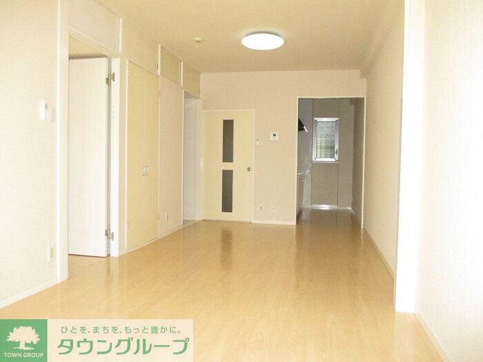 居室・リビング　お問合せはタウンハウジングまで！※現地待合わせ相談可能