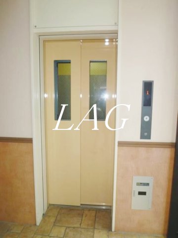その他共有部分　エレベーター付きです。