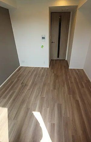 居室・リビング　玄関