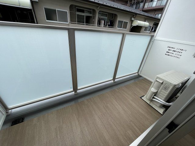 バルコニー