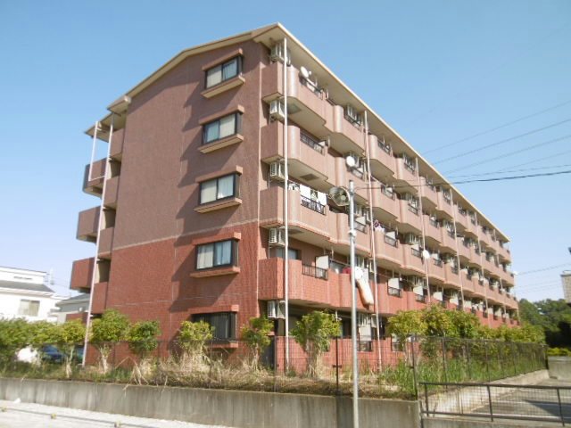 建物外観　多摩境駅まで徒歩3分☆更新料なしの鉄筋コンクリート造マンショ