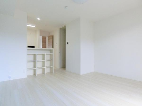 居室・リビング　写真は別のお部屋のイメージです