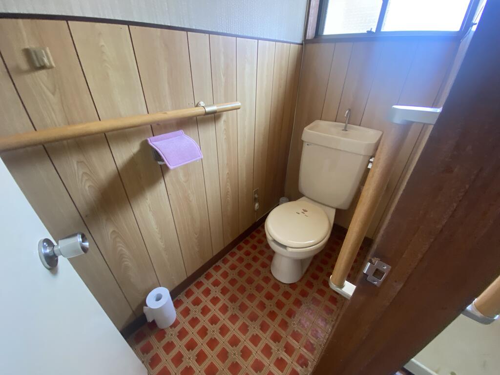 若林七丁目貸家のトイレ写真