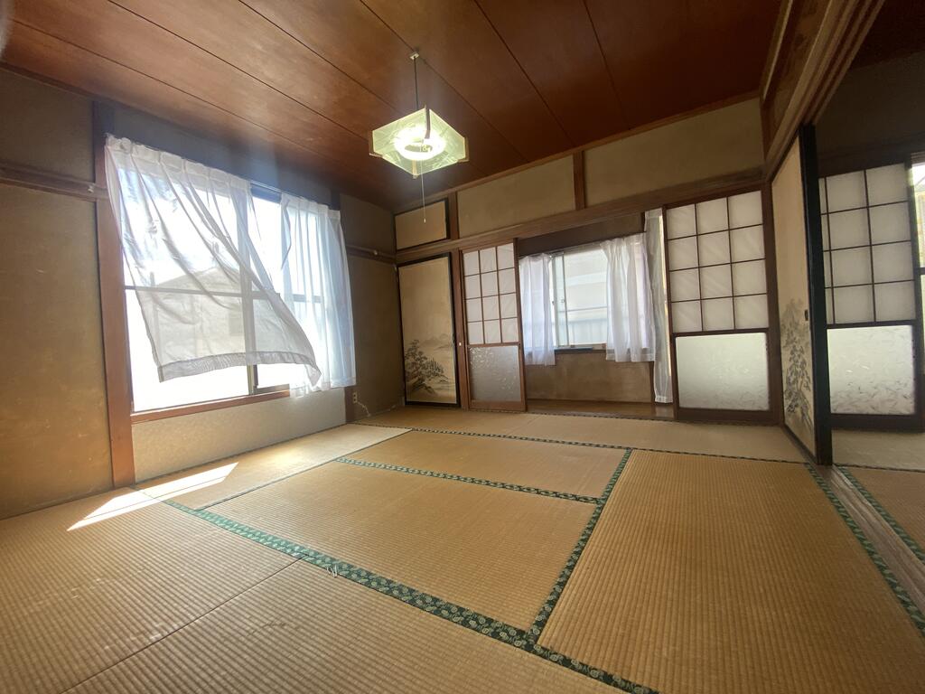 若林七丁目貸家の居間写真