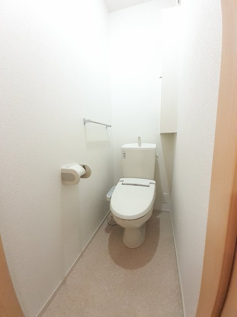 ブルック駅西のトイレ写真
