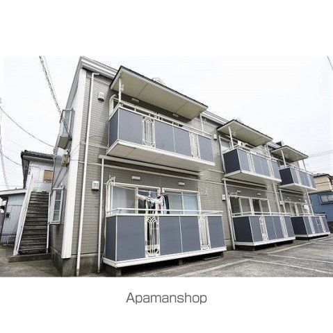 ＪＲ京浜東北線 川崎駅 バス乗車時間：12分 最寄りバス停で下車 徒歩1分 築33年