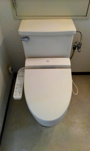 トイレ　シャレーコート