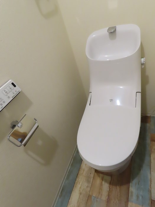 トイレ　※別部屋参照