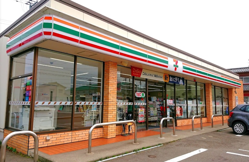 コンビニ　セブンイレブン野々市住吉店（コンビニ）まで375m