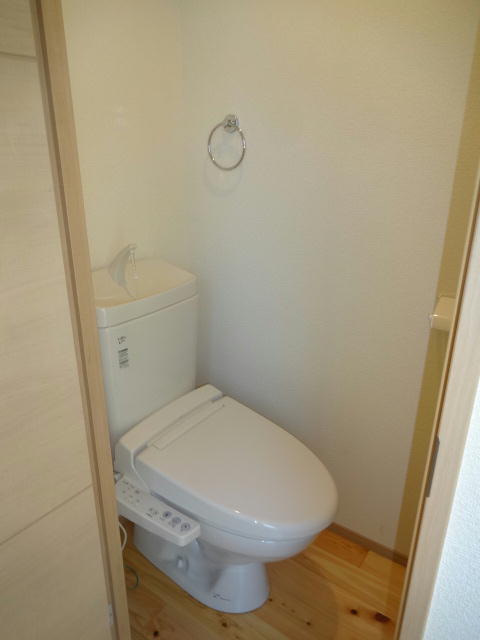 トイレ　ウォシュレットタイプ
