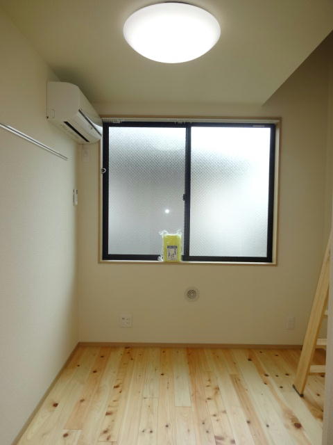 居室・リビング　日当たり良好二面採光