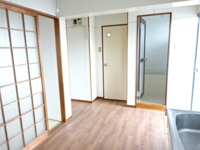 【鹿児島市下荒田のマンションのその他】