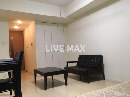 居室・リビング　別号室参考写真