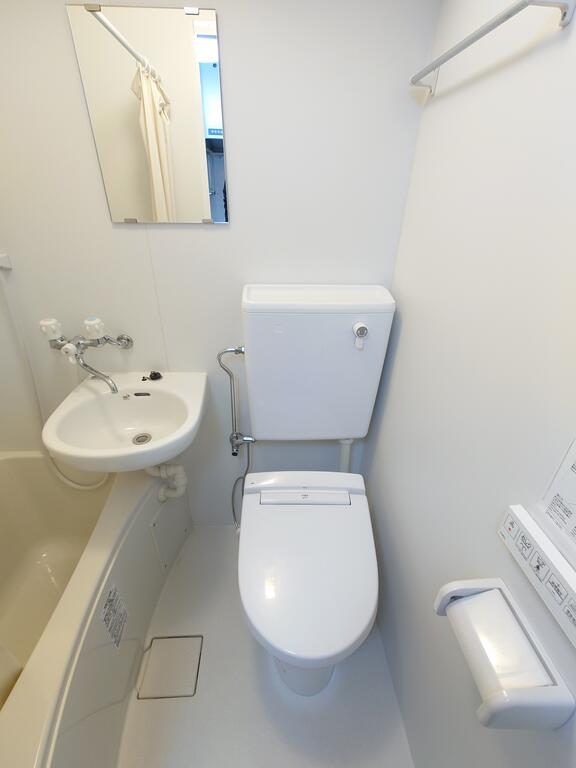 D・ウィング奥沢のトイレ写真