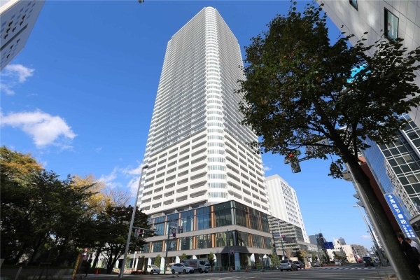 ONE札幌ステーションタワーの建物外観