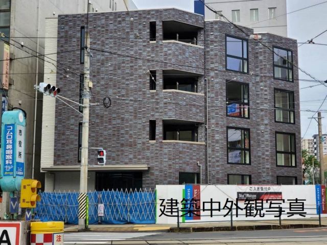 【夢みる街角の建物外観】