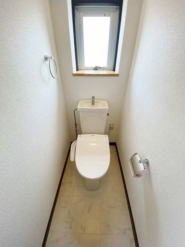 トイレ　★温水洗浄便座付トイレ★