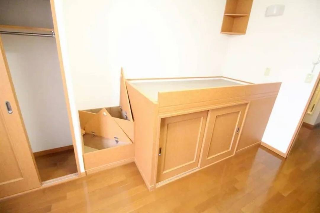 居室・リビング　リビング