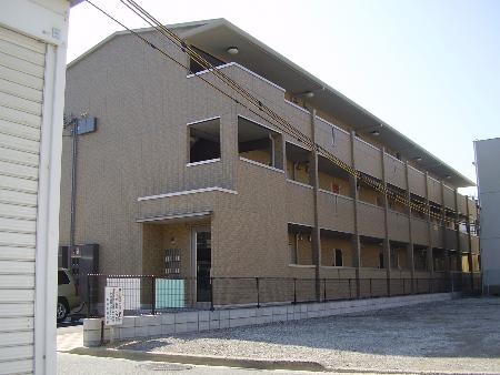 【姫路市白浜町のアパートの建物外観】