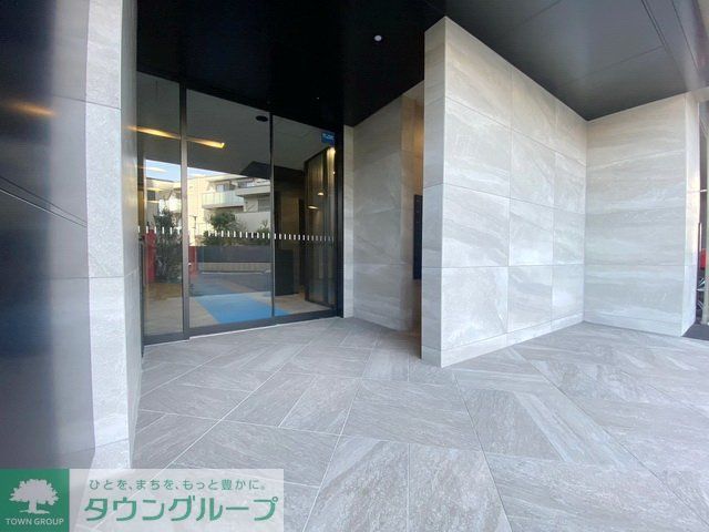 【名古屋市中村区中村町のマンションのエントランス】