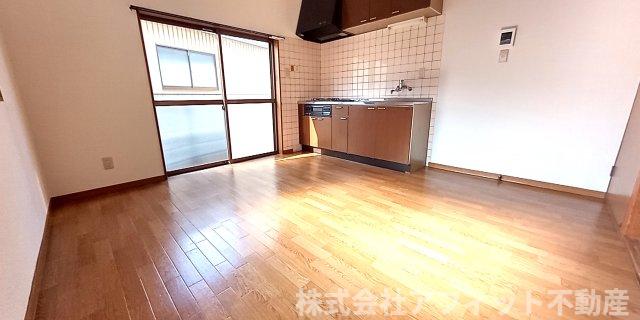 居室・リビング　LDK8帖