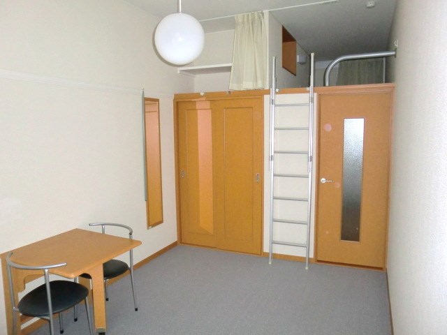 居室・リビング　リビング