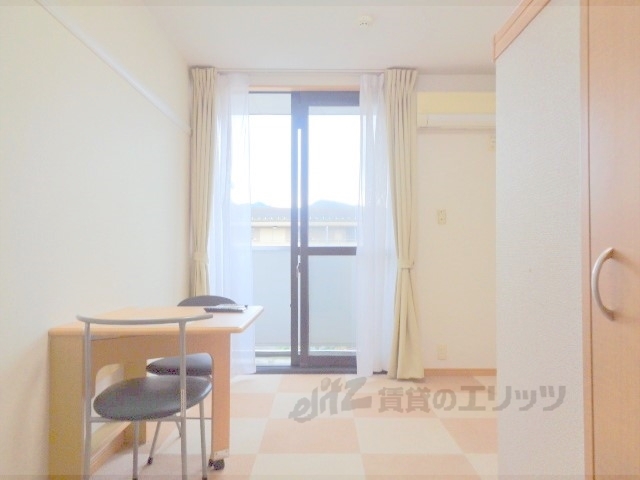 居室・リビング　洋室