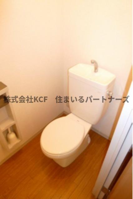 トイレ　コンパクトで使いやすいトイレです