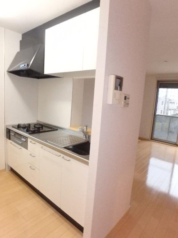 キッチン　3口ガスコンロ