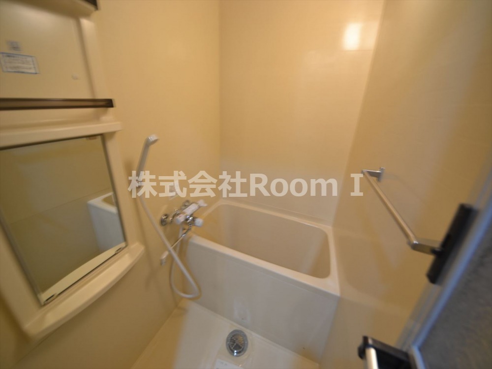 バス・シャワールーム　日々の疲れを癒すお風呂付です