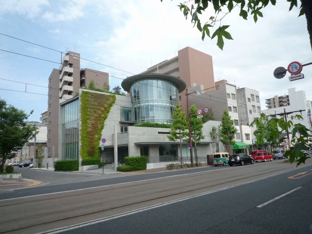 銀行　おかやま信用金庫内山下支店（銀行）まで302m