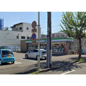 コンビニ　ファミリーマート静岡二番町店（コンビニ）まで293m