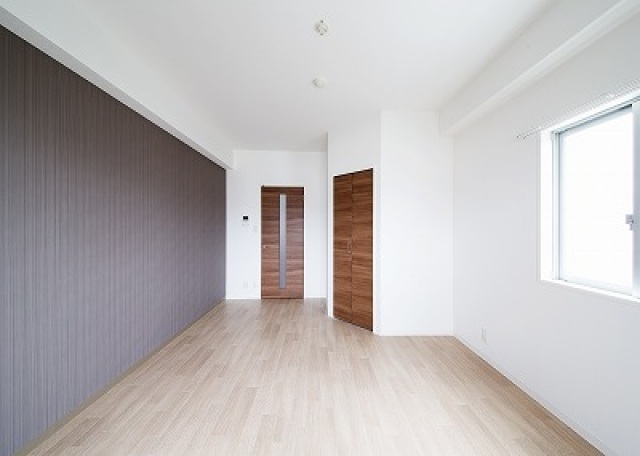 居室・リビング　写真は別号室です。