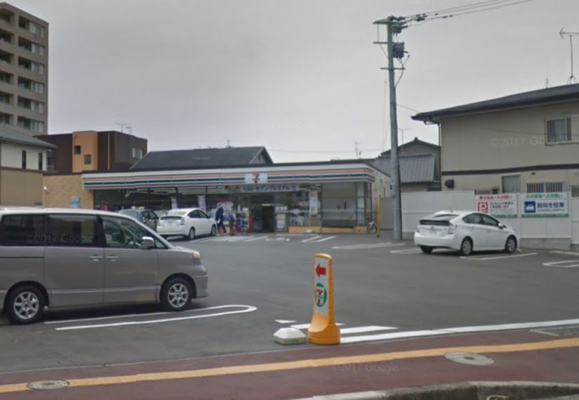 コンビニ　セブンイレブン 博多新和町2丁目店（コンビニ）まで496m