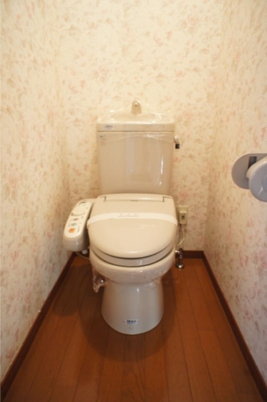 トイレ　図面と現状に相違がある場合には現状を優先