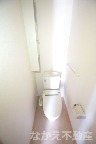 トイレ　落ち着いたトイレです