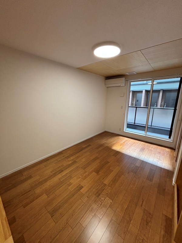 居室・リビング　広々としたリビング！