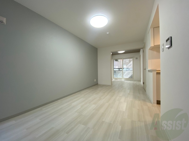 居室・リビング　広くてキレイなお部屋が広がっていて、充実した生活が送れそう。