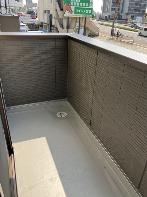 バルコニー　２０３　バルコニー