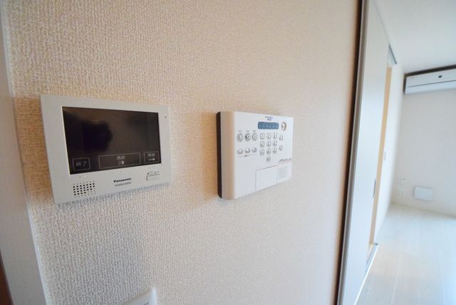セキュリティ　安心のモニターフォン