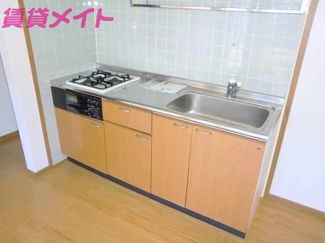 キッチン　同物件別室の画像です