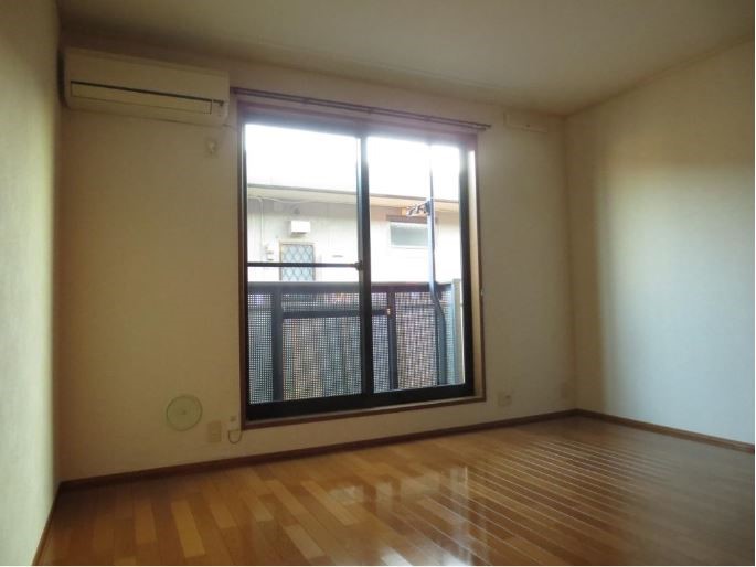 居室・リビング　洋室8畳です！