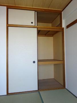 メゾンそれいゆ　収納　収納